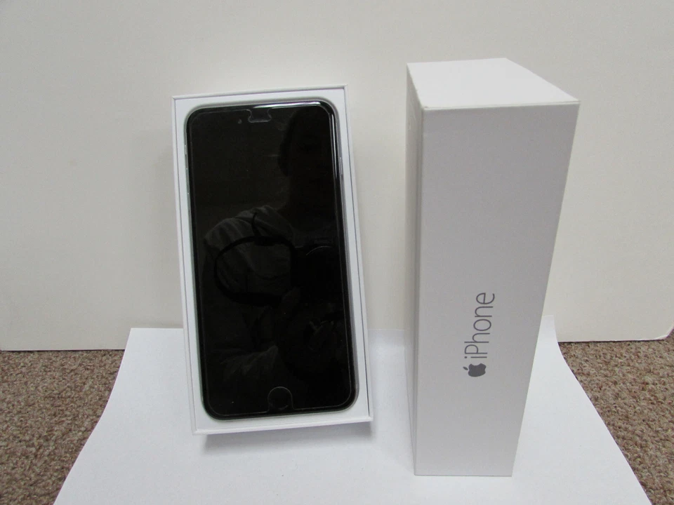 Apple iPhone 6 Plus EUC With Box 4G LTE 8MP Camera Smartphone (BJR8012) - Image 1 of 4