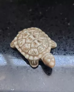 Wade Whimsies Miniatures - Turtle - Picture 1 of 4