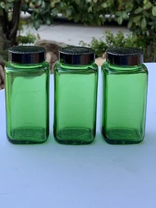 Vintage 3er Set grüne Duraglasflasche Medizin Apotheker mit Kunststoffdeckel 4 Unzen - Bild 1 von 6