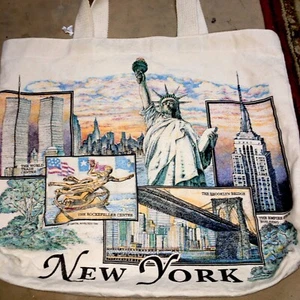 VTG Graphic New York Iconic Sites Twin Towers Statute of Liberty Canvas Tote Bag - Picture 1 of 13