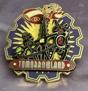 Disney Parks Tomorrowland Stitch Rocket Spinner Astro Orbiter Jets Pin 2006 MINT - Picture 1 of 5