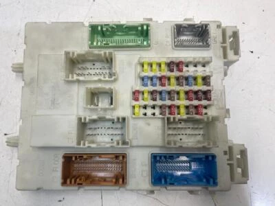 DV6T14A073FL Caja Reles/Fusibles para FORD KUGA (CBS) Titanium 2014 544419 - Imagen 1 de 4