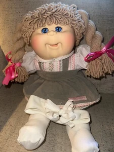 Cabbage Patch Babyland Exclusive 20" Doll With Braids & hand signature - Picture 1 of 9