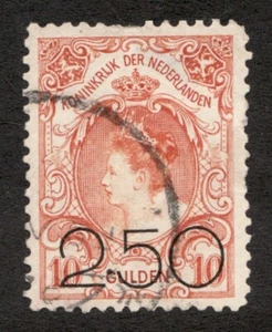 1920 Netherlands Sc# 104 - 2.50g on 10g, Queen Wilhelmina. Used Cv$80 - Picture 1 of 1