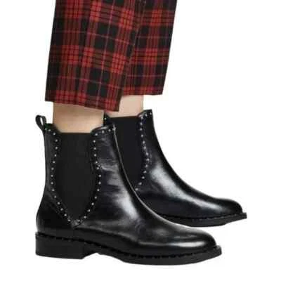 Botas Rebecca Minkoff para mujer 6,5 M Sabeen con tachuelas Chelsea de cuero negro Foto 1 de 4