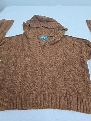 American Eagle Crop Hoodie Womens XS  Sweater Cable Knit Oversized Warm Casual  - Image 1 of 4