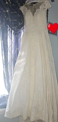 Vestido Del Diseñador JUSTIN ALEXANDER  Foto 1 de 4