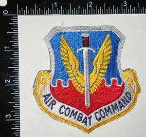 Parche de gancho y bucle del Comando de Combate Aéreo de la Fuerza Aérea de los Estados Unidos de la USAF - Imagen 1 de 2