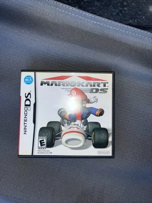 Mario Kart DS (Nintendo DS, 2005) Game Complete with Case Manual & Inserts CIB - Image 1 of 3