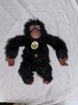 Senario Kobi Oki Mono Peluche Interactivo Chimpancé Probado Con Pegatina Foto 1 de 4