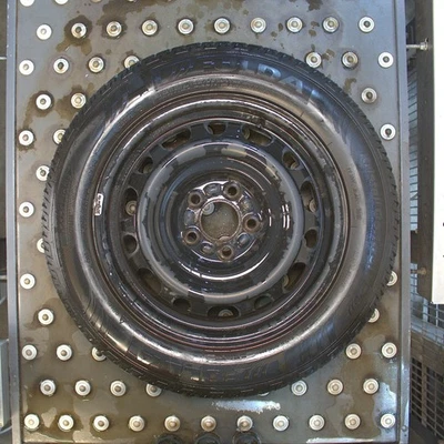 Original Mazda 3 Lim. Signature + Winterkompletträder Fulda, 205 / 60 R16 H 92 - Bild 1 von 4