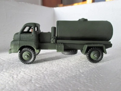 DINKY CODE 3 MILITARY 621 BEDFORD RL - Image 1 of 4