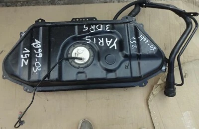 TOYOTA YARIS 3 PUERTAS MODELO 1999 03 MOTOR 1SZ 1,0cc TANQUE DE COMBUSTIBLE GASOLINA  Foto 1 de 4