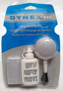 Dynex DX-DA101401 - Camera & Photo Lens Cleaning Kit - Brand New - Free Shipping - Picture 1 of 2