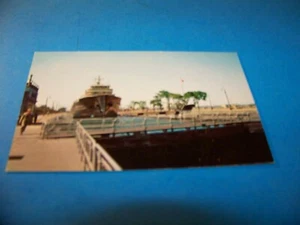 Freighter In Lock Sault Ste. Marie, Michigan Vintage Postcard - Picture 1 of 2