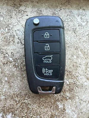 Mando a distancia con llave abatible Hyundai Elantra GT 2017-19 FCC: OSLOKA-450T (PD) ¡Bueno! Foto 1 de 4