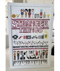 Arte de pared punto de cruz bordado Stranger Things - Imagen 1 de 1