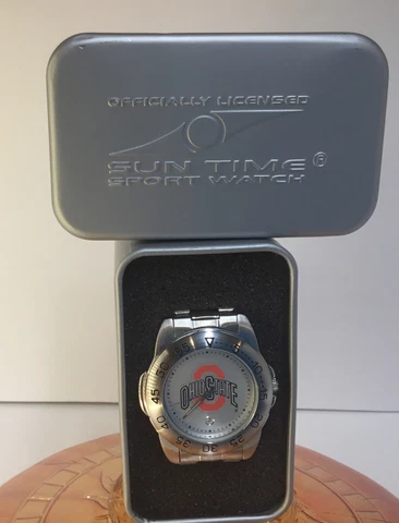 Ohio State Buckeye Licensed Men Sport Steel Band Watch By Sun Time EUC Cover