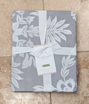 POTTERY BARN ~ CORTINA DE CHUVEIRO LANA ~ 72” X 72” ~ CINZA / BRANCO ~ FLORAL  - Imagem 1 de 2