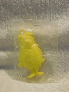 Charm Fred Flintstones in plastica gialla Premium alto 2" - Foto 1 di 5