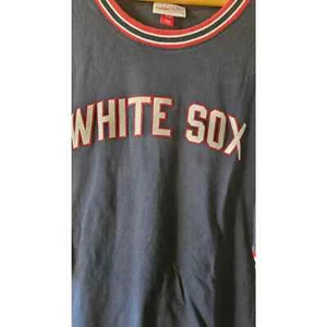 Men's  4XL Mitchel and Ness Cooperstown Collection White Sox Tshirt - Picture 1 of 7