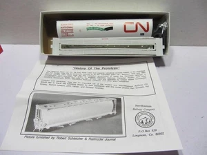 Inter Mountain HO Scale CN Environmental 4-Bay Covered Hopper Kit CNEM-17 - Bild 1 von 3