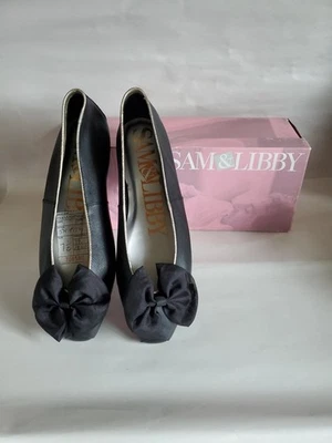 Sapatilhas de balé Sam And Libby tamanho 7.5 couro preto arco reboque tampa patenteada acabamento prata - Imagem 1 de 4