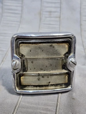 IHC International Truck PARK LIGHT ASSEMBLY 1949 1948 1947 1946 1942 1941 KB-1 2 - Image 1 of 4