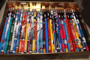 NFL NBA MLB Team Pencils Unused 1993-1997 FREE SHIPPING! YOU CHOOSE! Vintage - Picture 1 of 53