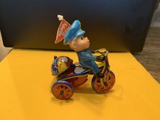 Vintage Metal Wind Up Police On Tricycle Toy Bike Made In Korea