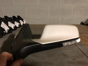 14-16 LACROSSE MIRROR ASSEMBLY AUTO DIM GENUINE OEM WHITE PEARL - Foto 1 di 3