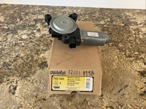 Denso 4717200 Front Right Dodge Caravan 1998 window lift motor - Picture 1 of 6
