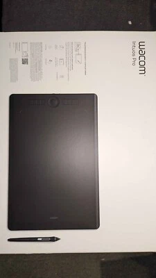 Wacom Intuos Pro Large PTH-860-N schwarz + Zubehör  - Bild 1 von 4