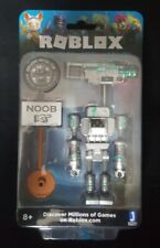 NOOB Attack Mech Mobility ROBLOX Figure With Virtual Item Jazwares