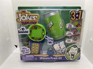 Joker Prank Shop DC Comic Ultimate Prank Kit Altoparlante Telecomando 10 Suoni - Foto 1 di 8