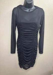 Nuevo con etiquetas Vestido Negro Malla Superpuesto Bodycon Fiesta Club Talla Pequeña Y Ahora Este Precio de venta sugerido por el fabricante $49 - Imagen 1 de 10