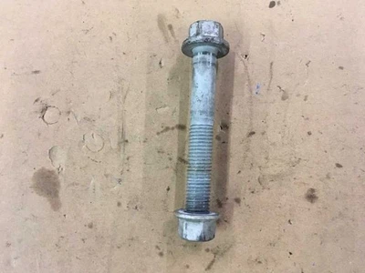 08 09 10 FORD F250 F350 F450 F550 BRAZO DE CONTROL DELANTERO PERNO DE MONTAJE TRASERO Foto 1 de 4