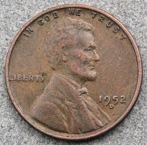 1952-D Lincoln Wheat Cent Penny Coin - Not Cleaned - Double Mint Mark - 3.12 g - Picture 1 of 2