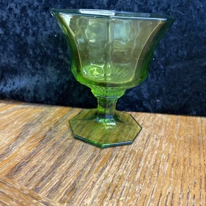 Vintage Independence Octagonal Glass Green Pedestal - Picture 1 of 1