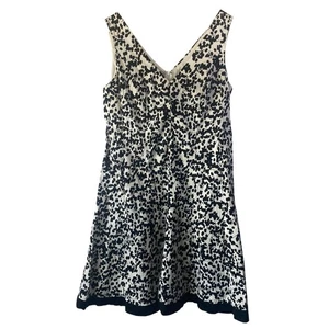 R&K Originals Black and White Sleeveless V Neck Dress Size 14 - Picture 1 of 10