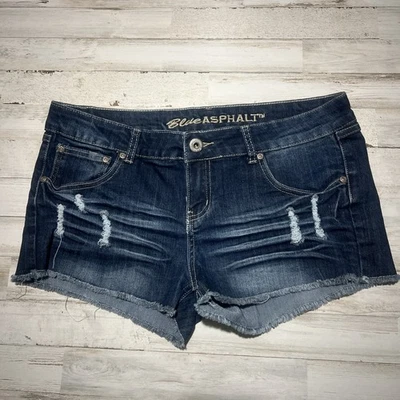Shorts jeans feminino azul asfalto bainha desgastada tamanho 11 bom - Imagem 1 de 4