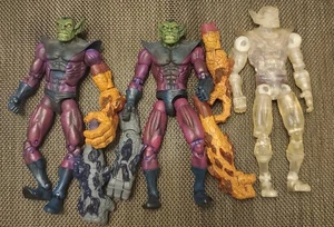 Lote de 3 figuras ToyBiz Marvel Legends Super Skrull con clásicos invisibles Skrull F4 - Imagen 1 de 2