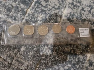 Bahamas Uncirculated 5 coin set varies dates and denominations 1987-1992 - Picture 1 of 8