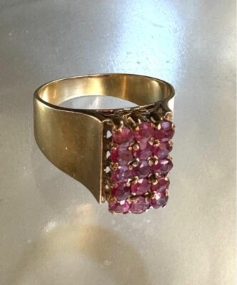 18K YELLOW GOLD  AND RUBY RING SIZE 6.75 - Image 1 of 4