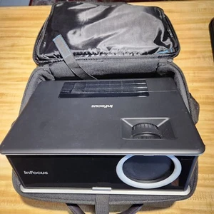 InFocus IN3116 DLP Projector with Carrying Case Bundle - Picture 1 of 3