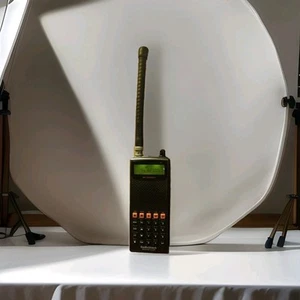 Radio Shack Pro-82 Scanner w/Service Search/Clean & Functional - Zdjęcie 1 z 8
