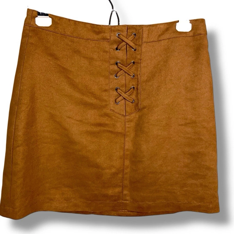Minifalda de gamuza sintética marrón tostado BCBG Generation talla 4 acento neutro con cordones Foto 1 de 4