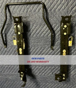 ๐ OEM Toyota Front Right Driver Side Lower Seat Adjust Track Rail Corolla 14-19 - Picture 1 of 7