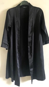 Boohoo Black Satin 3/4 Sleeved Womens Dressing Gown - Size S UK 10 - Bild 1 von 5