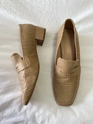 Anthropologie | Zapatos Mocasines Mujer’s 9 | Beige Hadley Tacón Bloque | Minimalistas Foto 1 de 4